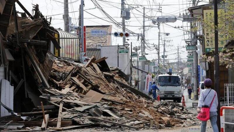 Terremoto in Giappone: fabbriche auto ferme