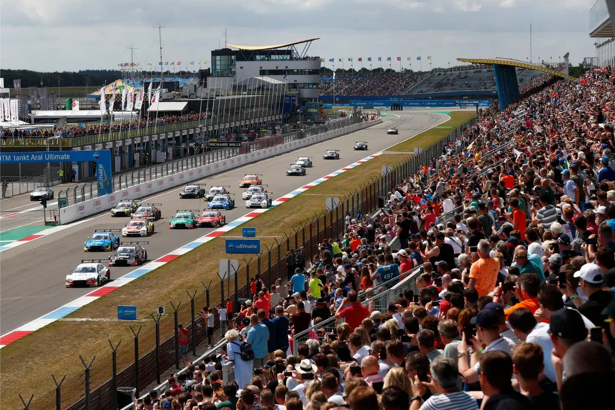 DTM 2019, Rockenfeller celebra ad Assen la sua prima vittoria stagionale (6)