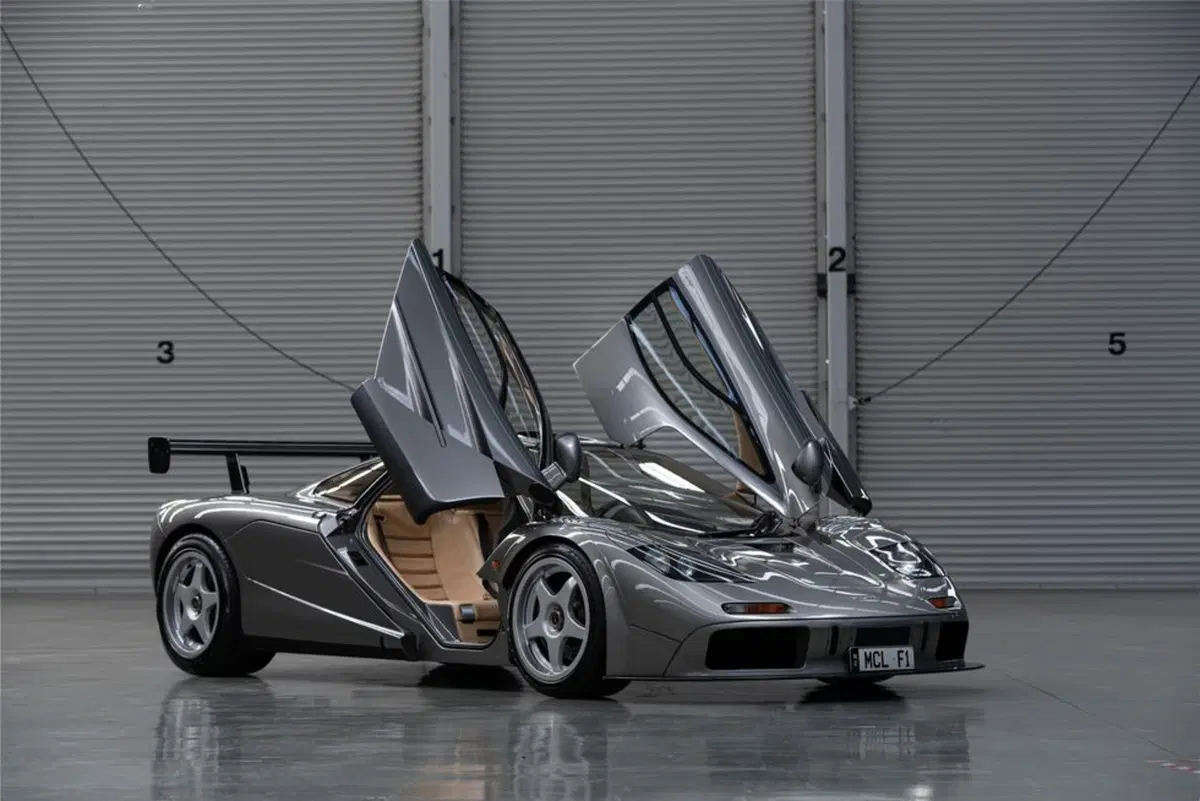 McLaren F1: una delle più rare all’asta a Pebble Beach 2019 (17)