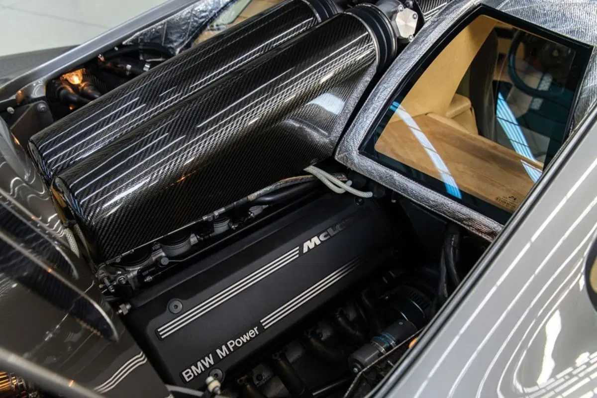 McLaren F1: una delle più rare all’asta a Pebble Beach 2019 (51)