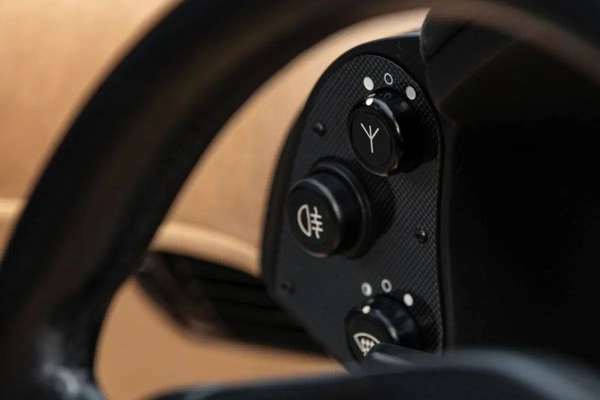 McLaren F1: una delle più rare all’asta a Pebble Beach 2019 (45)