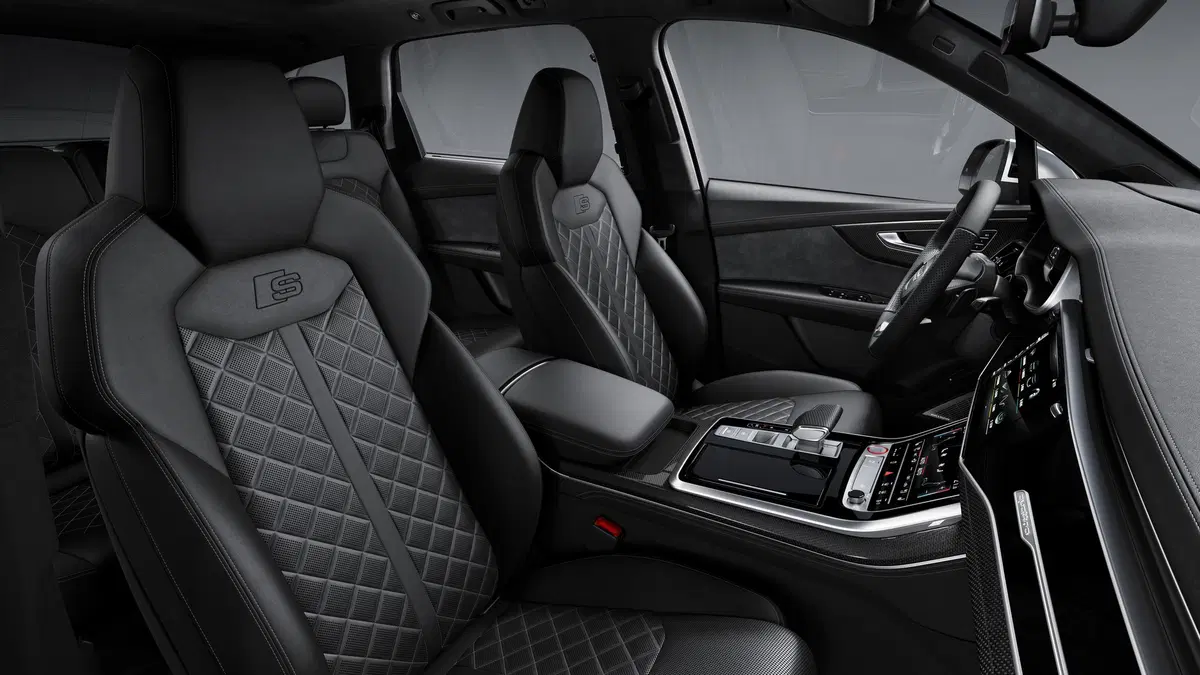 Audi SQ7, svelato il restyling (12)