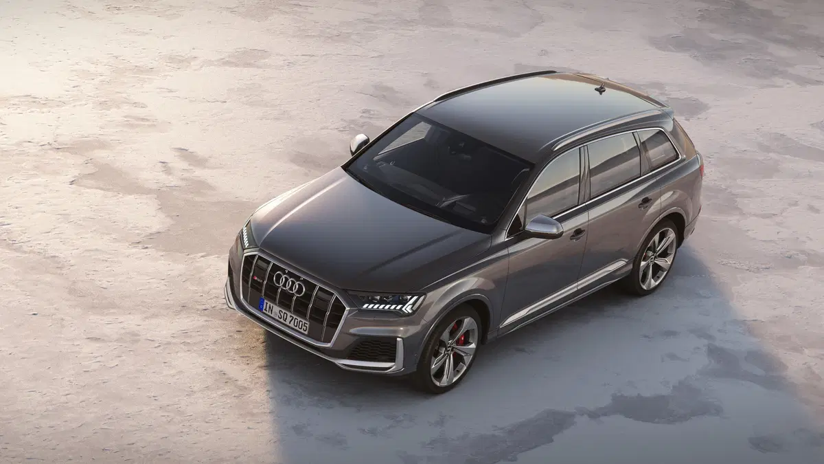 Audi SQ7, svelato il restyling (14)