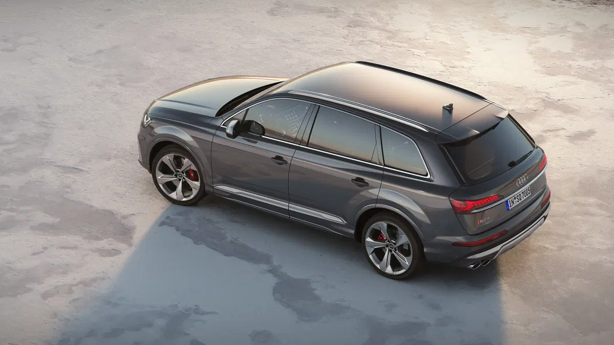 Audi SQ7, svelato il restyling (15)