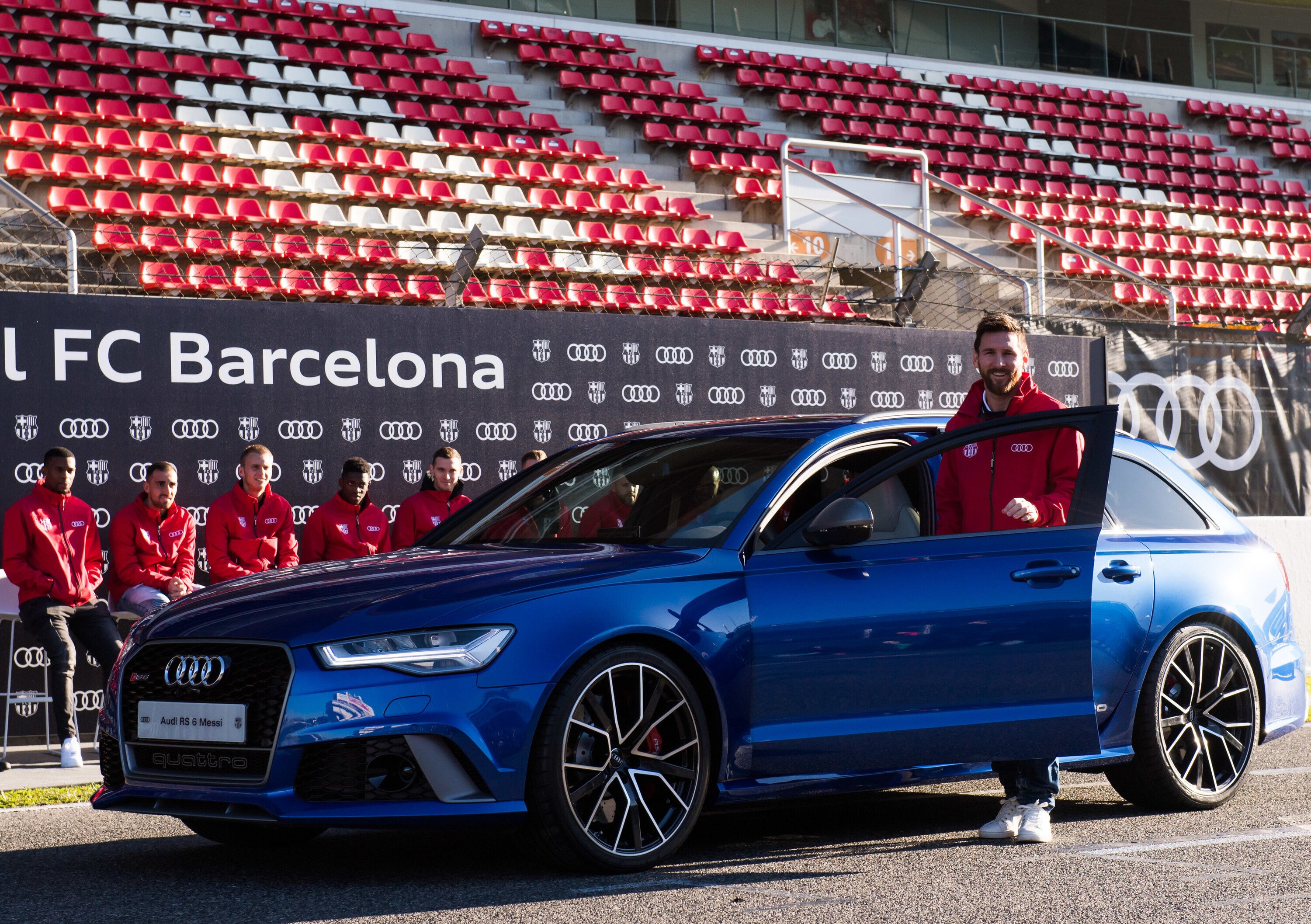 Audi-Barcellona, accordo al termine: i calciatori devono restituire le auto