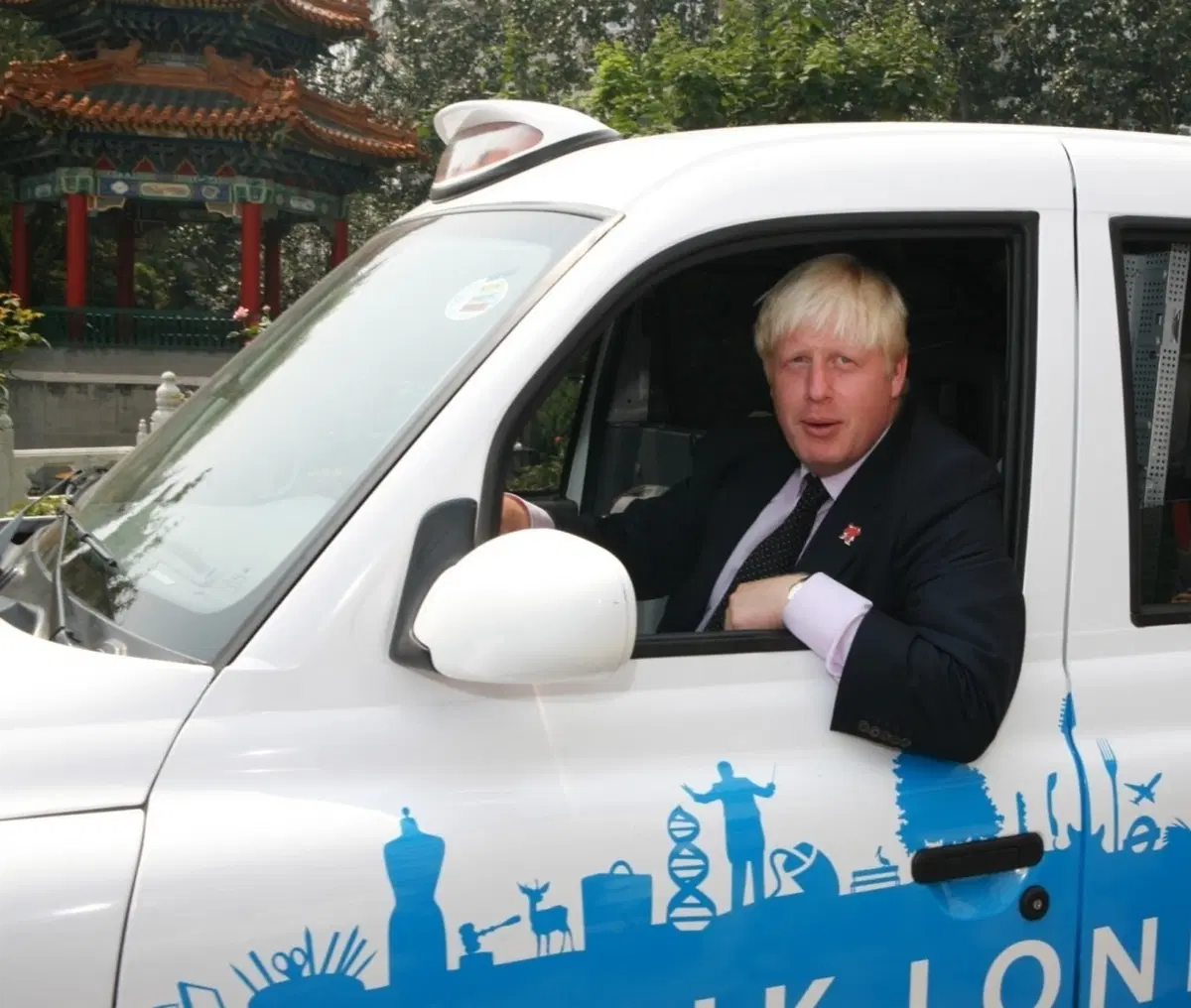 Boris Johnson e la Ferrari F430, un test drive sopra le righe... (3)