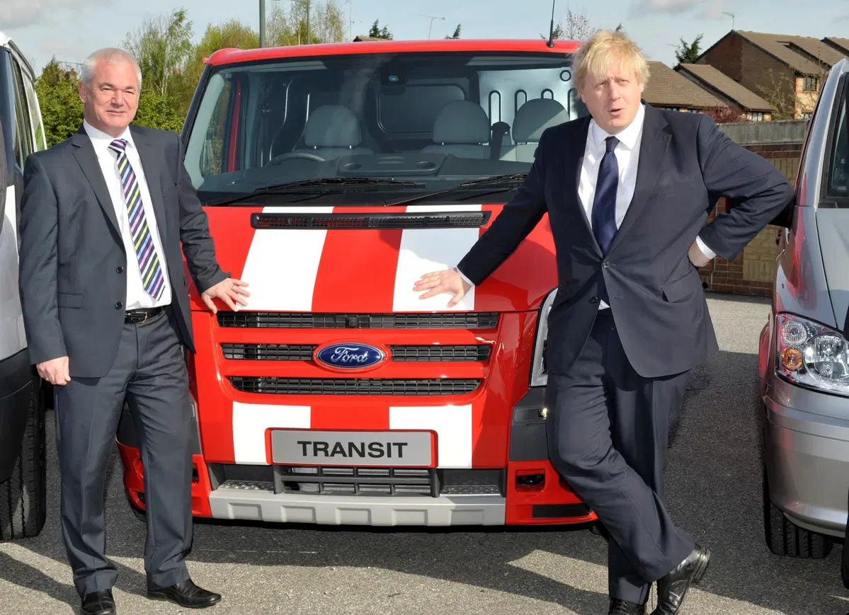 Boris Johnson e la Ferrari F430, un test drive sopra le righe... (11)