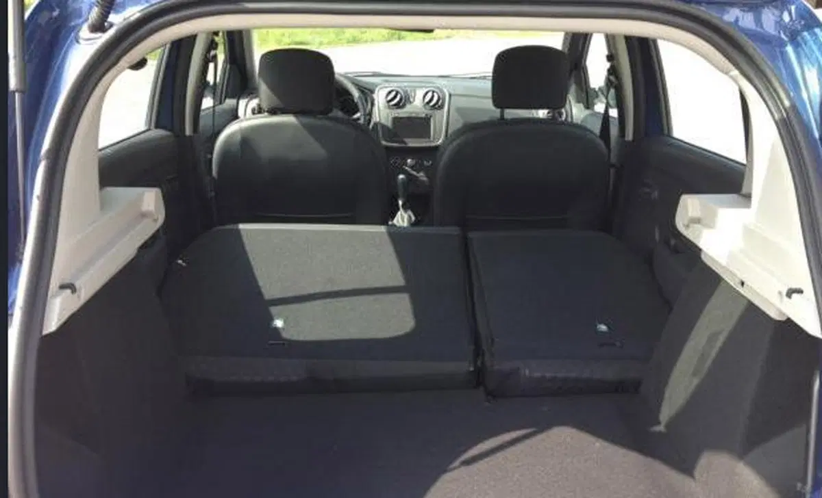 Dacia Sandero 1.0 SCe 12V 75CV Essential (14)