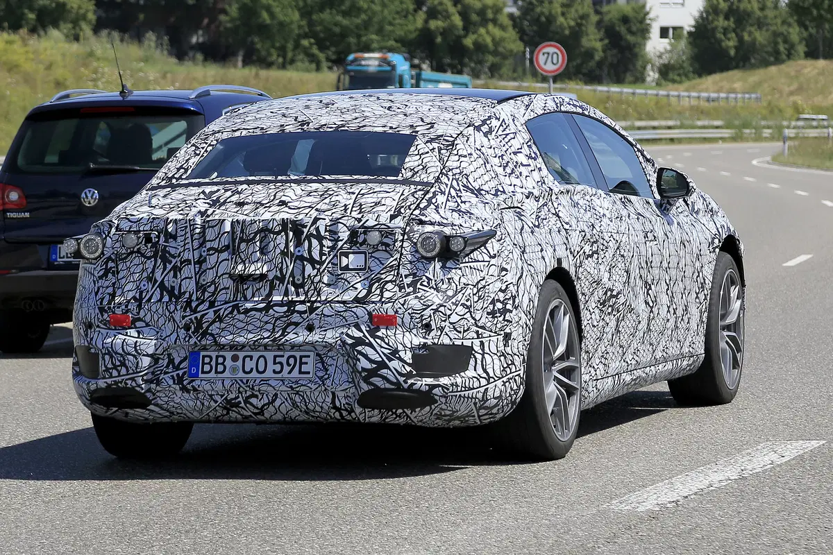Mercedes EQS, le foto spia  (7)
