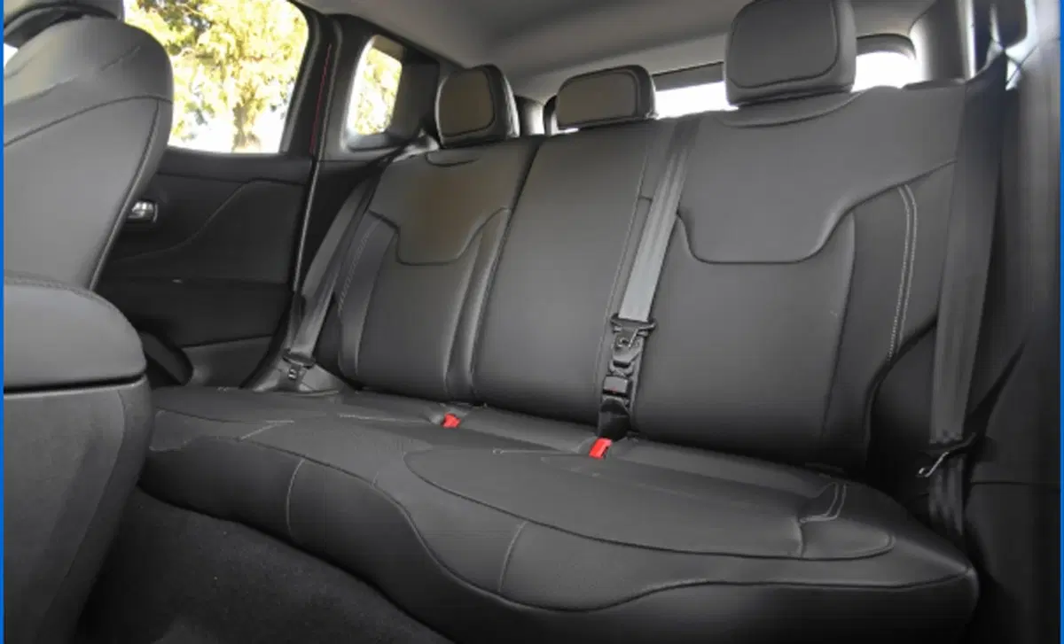 Jeep Renegade 1.0 T3 Limited (13)