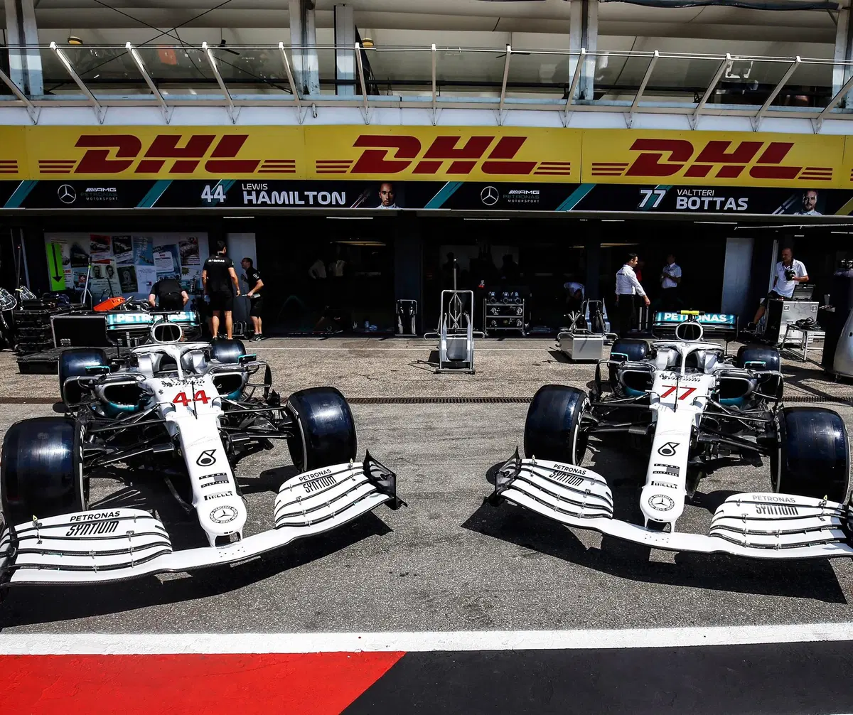 F1, GP Germania 2019: Mercedes, la livrea per i 125 anni nel motorsport (3)