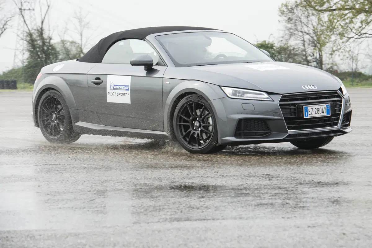 Michelin Pilot Sport 4: pneumatici per sportive...e non solo [Video] (7)