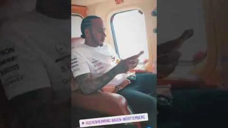 GP Germania '19: in elicottero con Hamilton e Bottas per l&rsquo;arrivo piloti Mercedes F1 al circuito [video]