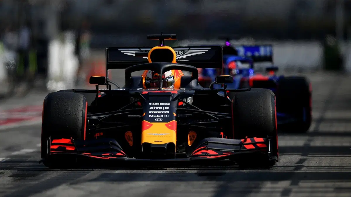 GP Germania F1 2019, Hockenheim: disastro Mercedes e grande Vettel, ma vince Verstappen [live e video] (10)