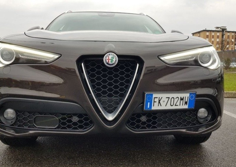 Alfa Romeo Stelvio (39)
