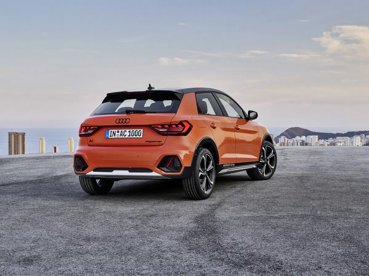 Audi A1 citycarver: il piccolo crossover di Ingolstadt (2)