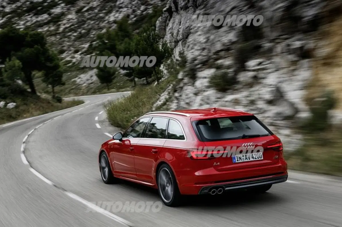 Audi A4 Avant 40 TFSI quattro S tronic Business Advanced (29)