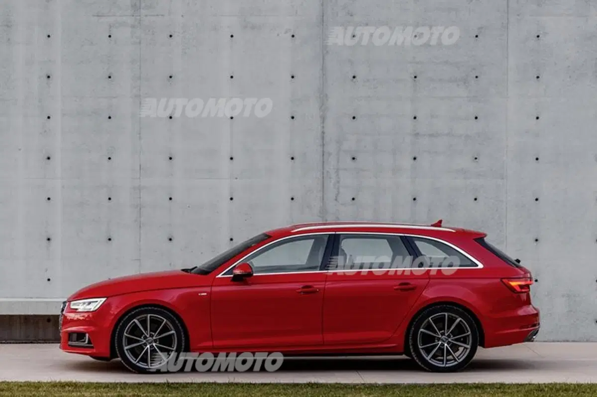 Audi A4 Avant 40 TFSI quattro S tronic Business Advanced (27)