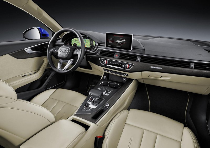 Audi A4 Avant (2015-->>) (40)