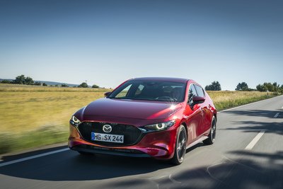 Mazda 3 Skyactiv-X 2019, ibrida da 180 CV [Video]