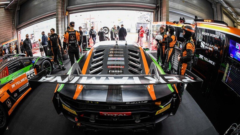 Lamborghini, dietro le quinte della 24 ore di Spa [Video]