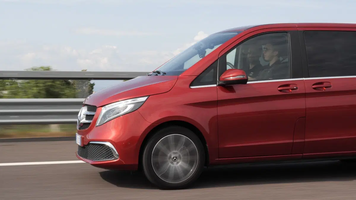 Mercedes Classe V. Come va in Business  (13)