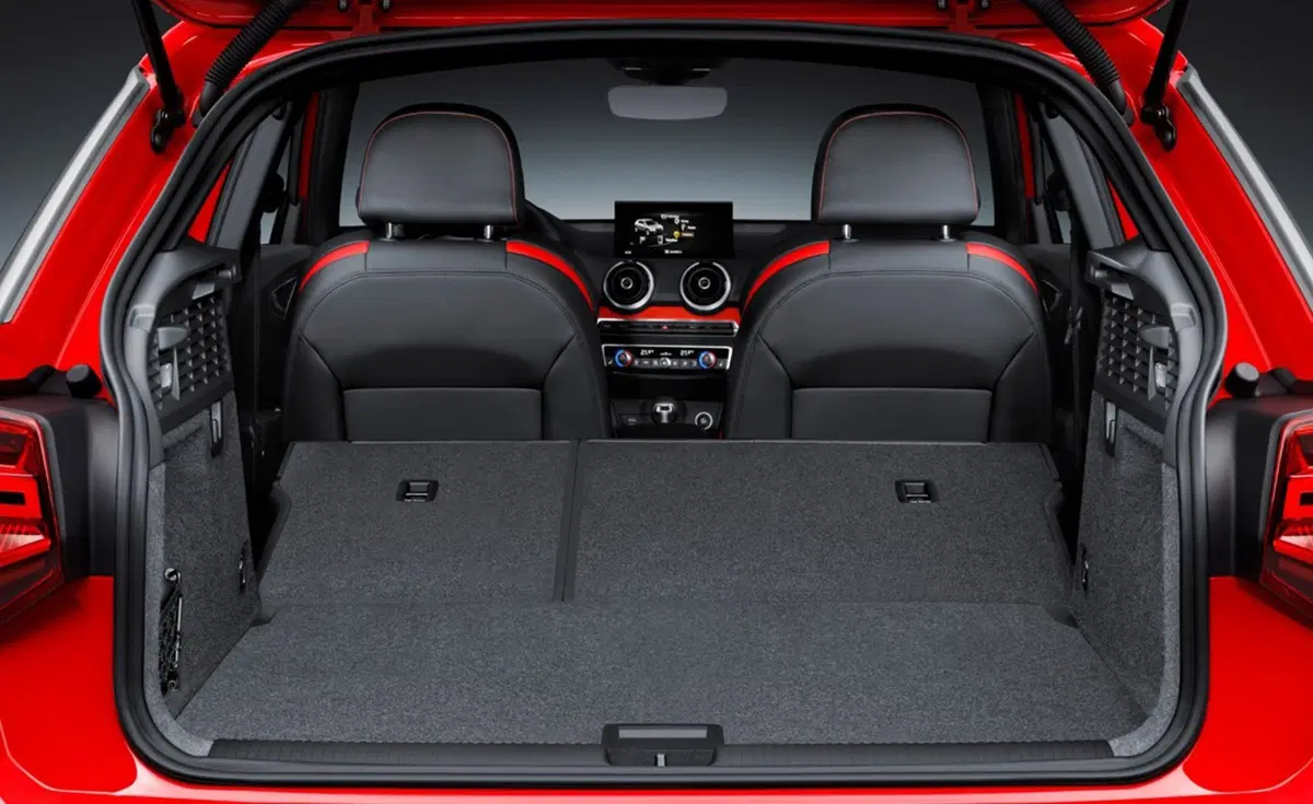 Audi Q2 (2016-->>) (32)