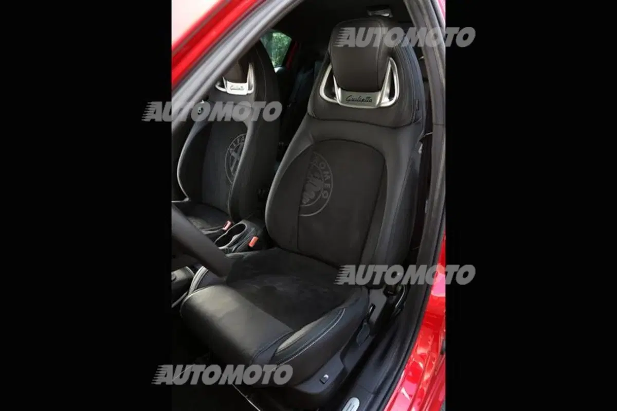 Alfa Romeo Giulietta 1.6 JTDm Sport 120cv my19 (36)