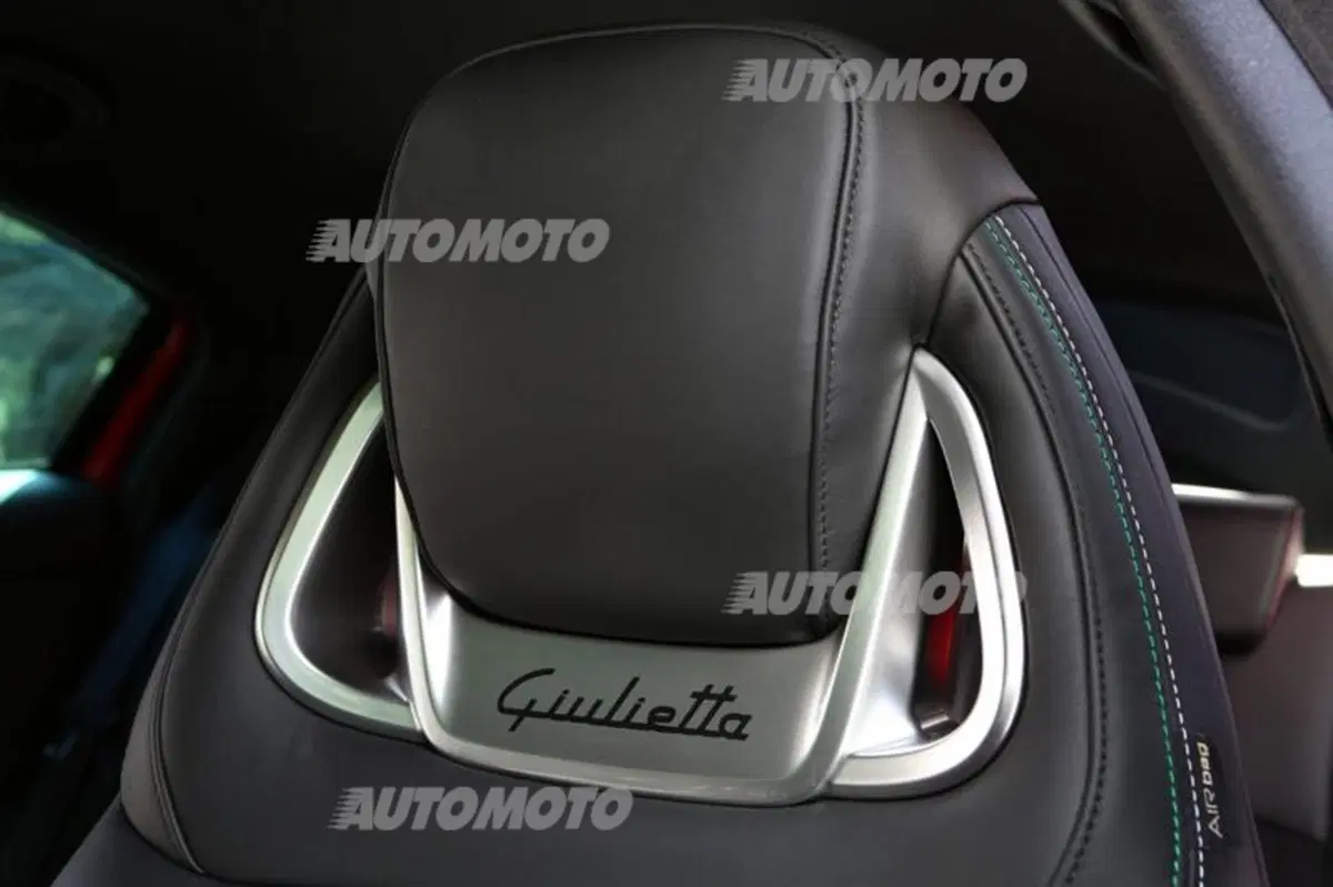 Alfa Romeo Giulietta 1.6 JTDm Sport 120cv my19 (44)