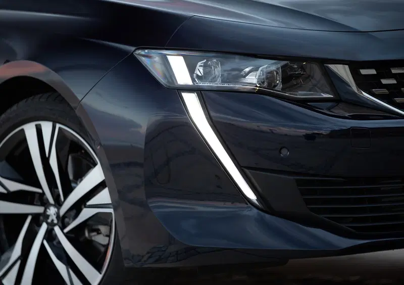 Peugeot 508 SW (2018-25) (23)