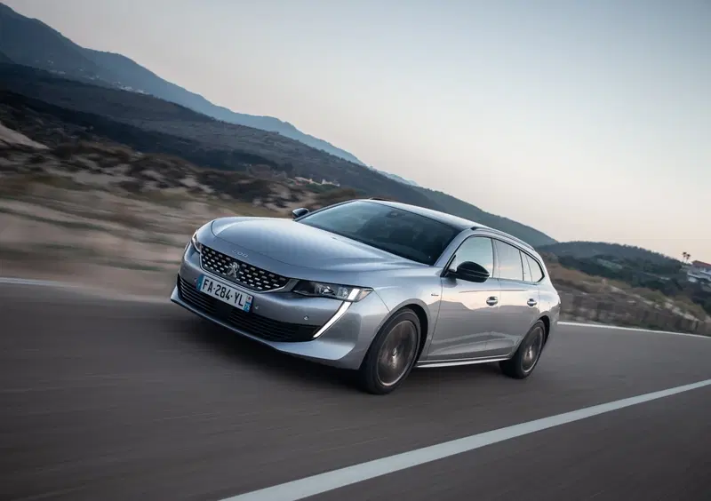 Peugeot 508 SW (2018-25) (37)
