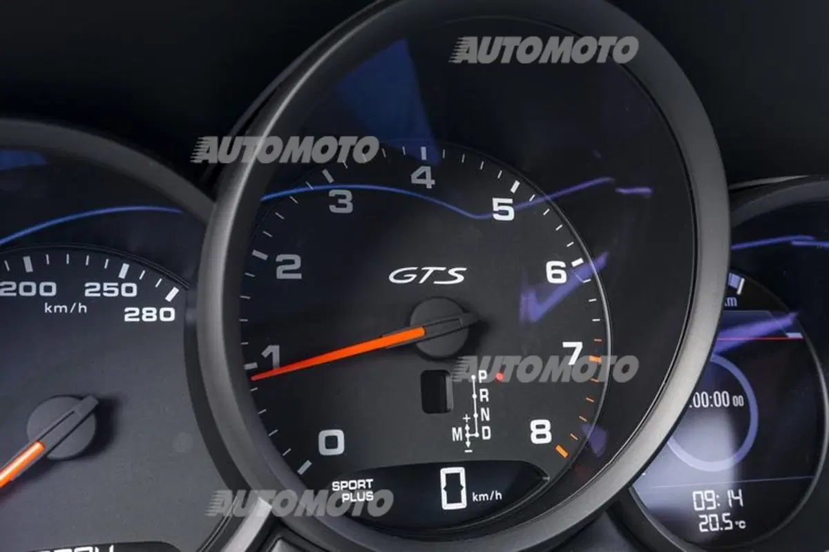Porsche Macan 2.0 (30)