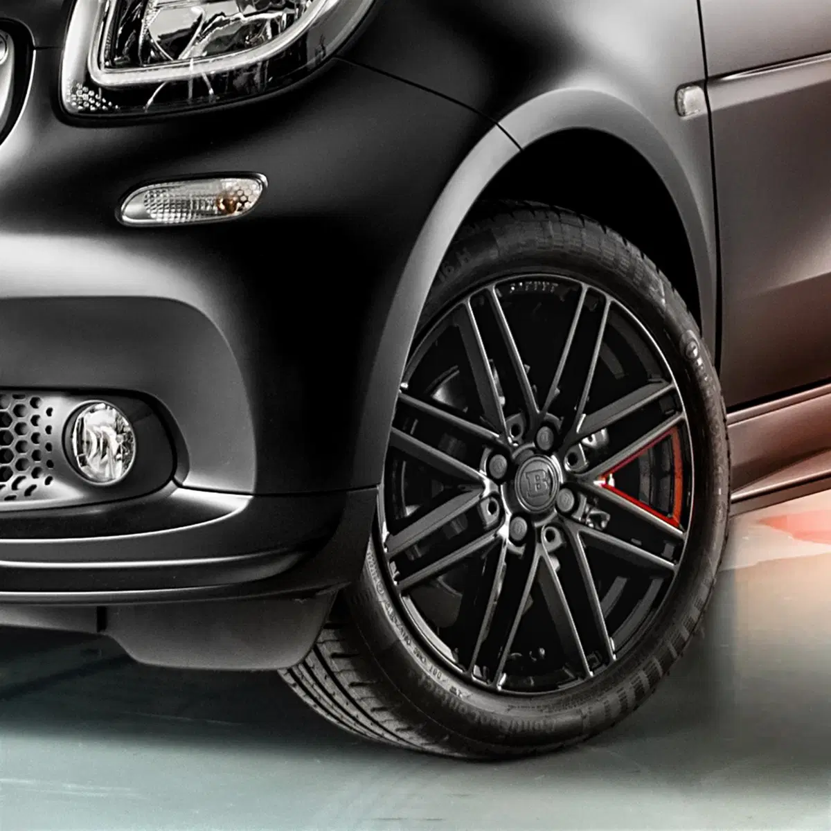 smart fortwo Pureblack, arriva la serie speciale (2)