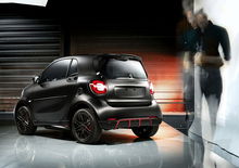 smart fortwo Pureblack, arriva la serie speciale