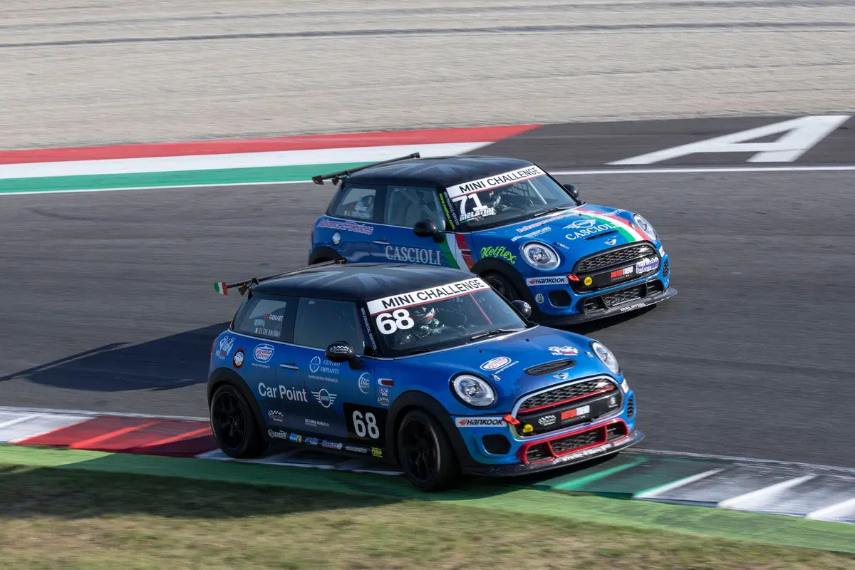 Diego Di Fabio, a 16 anni nel Mini Challenge: il racconto di Mugello (2)