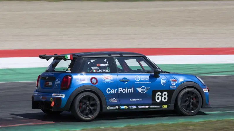 Diego Di Fabio, a 16 anni nel Mini Challenge: il racconto di Mugello