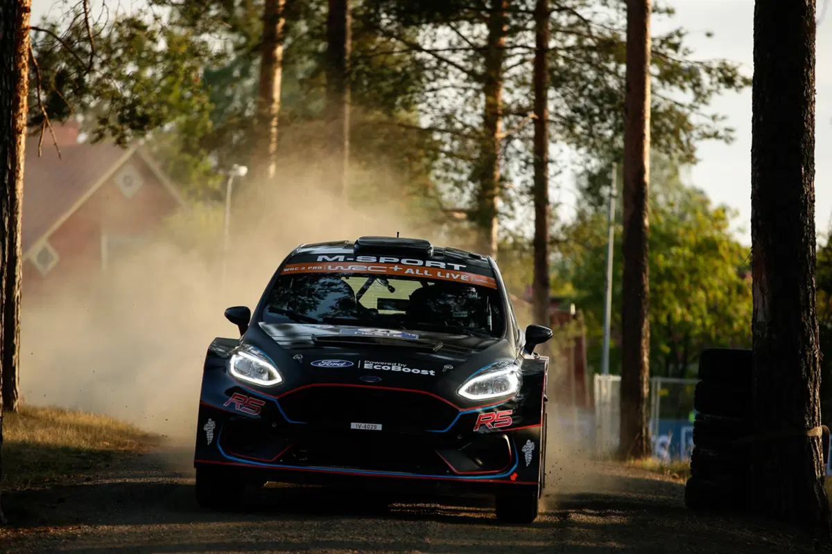 WRC 2019 Finlandia. Tutto in 2 secondi. Latvala-Meeke, Toyota, Tanak dietro a Lappi (2)