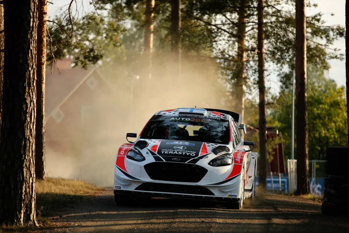 WRC 2019 Finlandia. Tutto in 2 secondi. Latvala-Meeke, Toyota, Tanak dietro a Lappi (3)