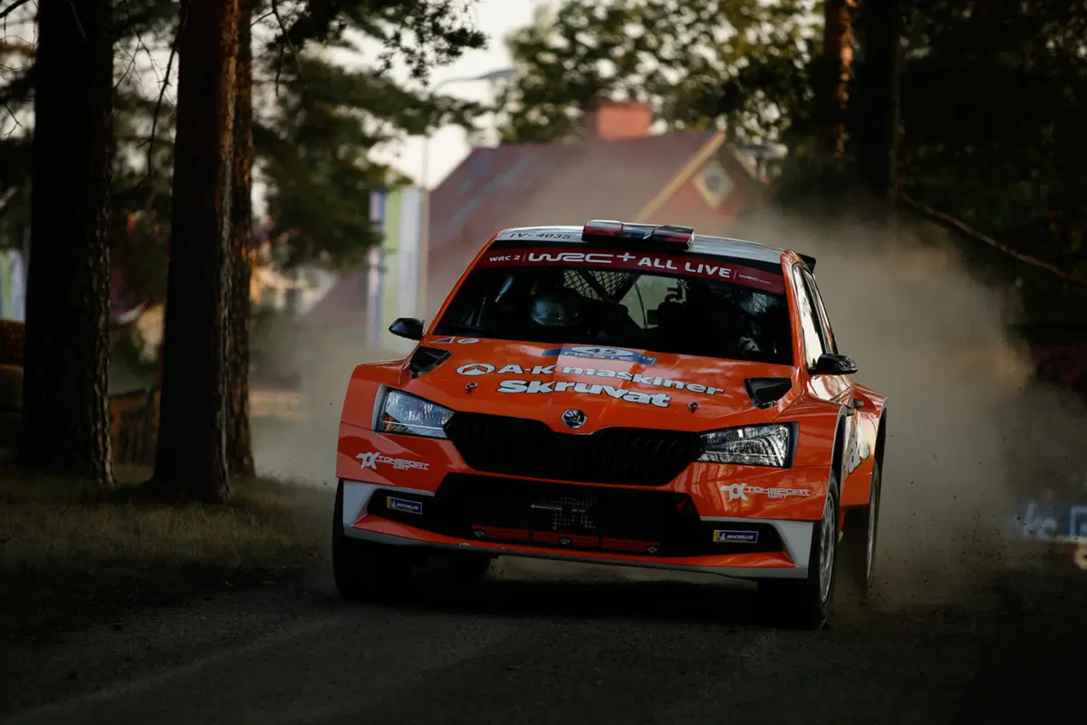 WRC 2019 Finlandia. Tutto in 2 secondi. Latvala-Meeke, Toyota, Tanak dietro a Lappi (10)