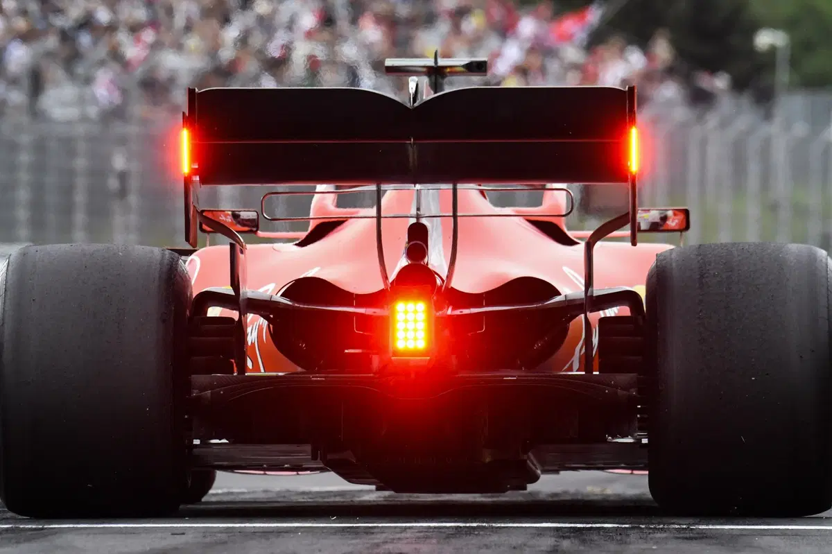 F1, GP Ungheria 2019: pole per Verstappen. Quarto Leclerc (18)