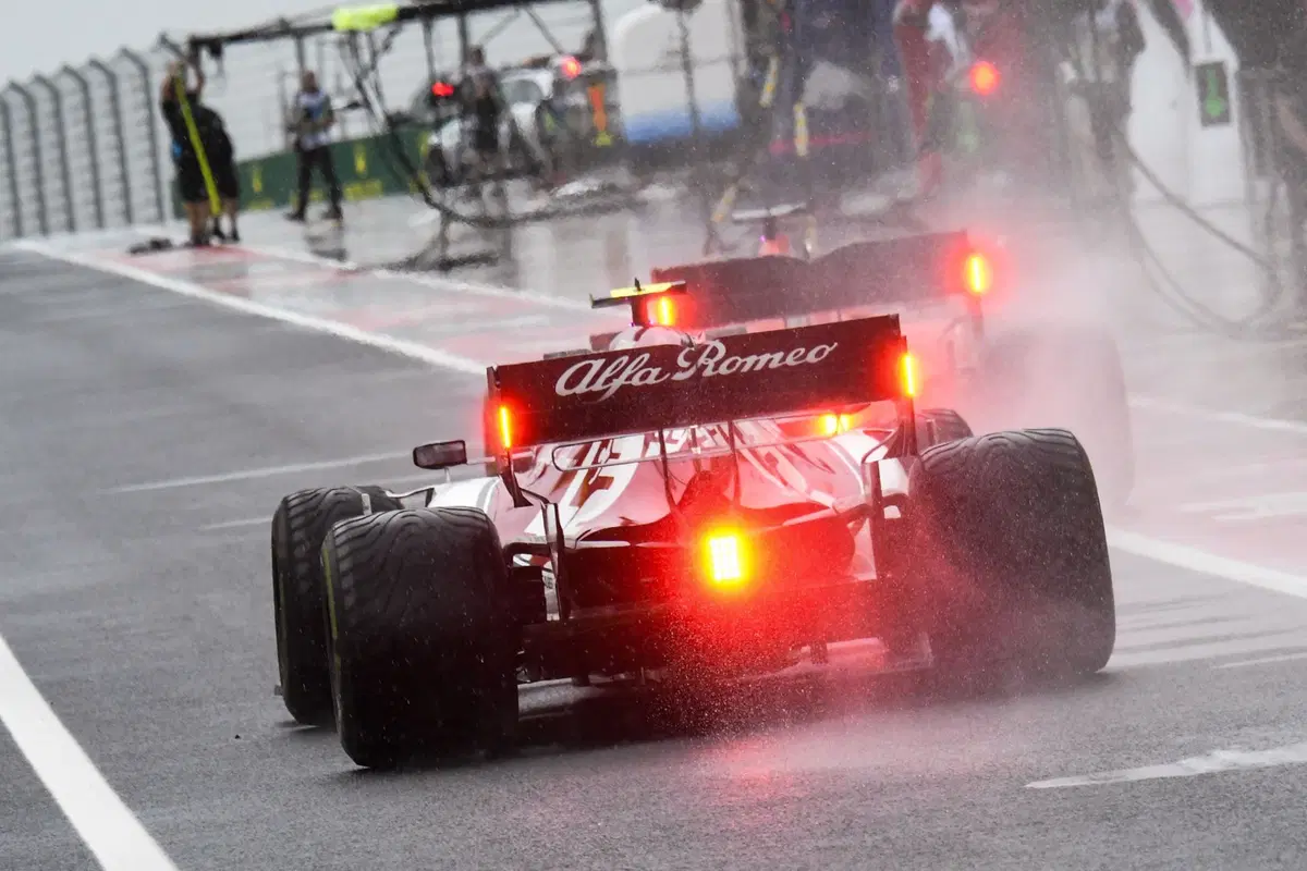 F1, GP Ungheria 2019: pole per Verstappen. Quarto Leclerc (42)