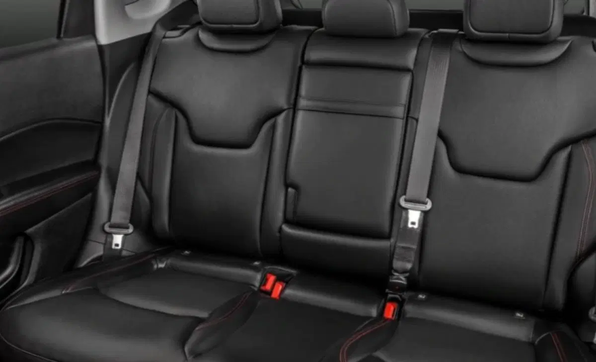 Jeep Compass 1.6 Multijet II 2WD Longitude (19)