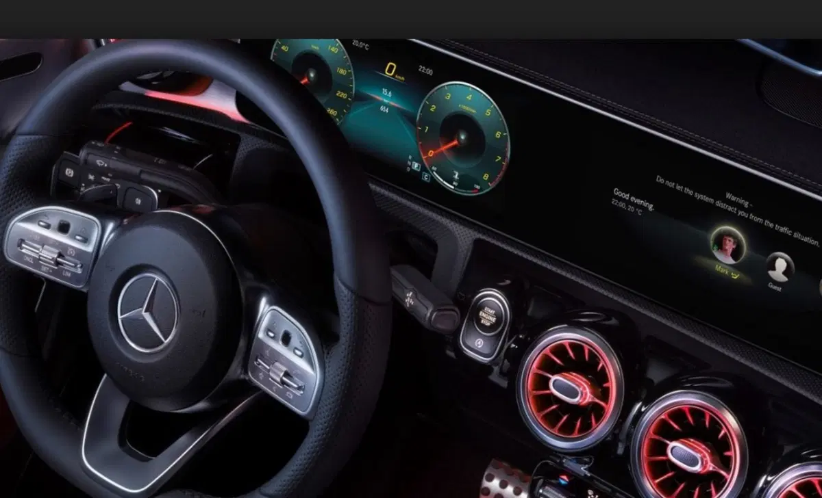 Mercedes-Benz CLA 220 Automatic 4Matic Business (42)