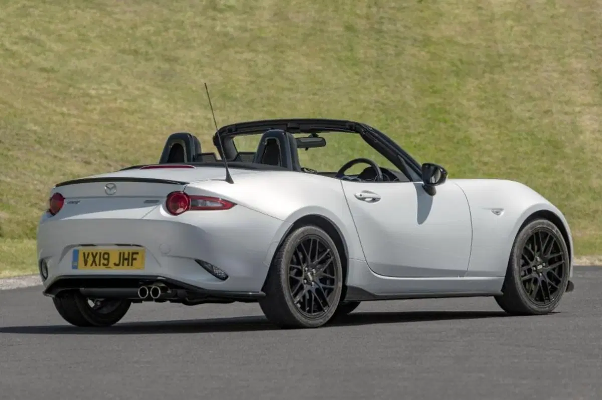 Mazda MX-5 | Ecco i pacchetti CUP e DESIGN (2)