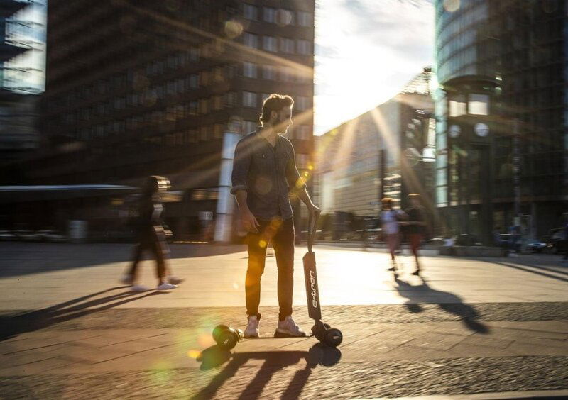 E-Tron Scooter, la risposta di Audi alla micromobilit&agrave; elettrica