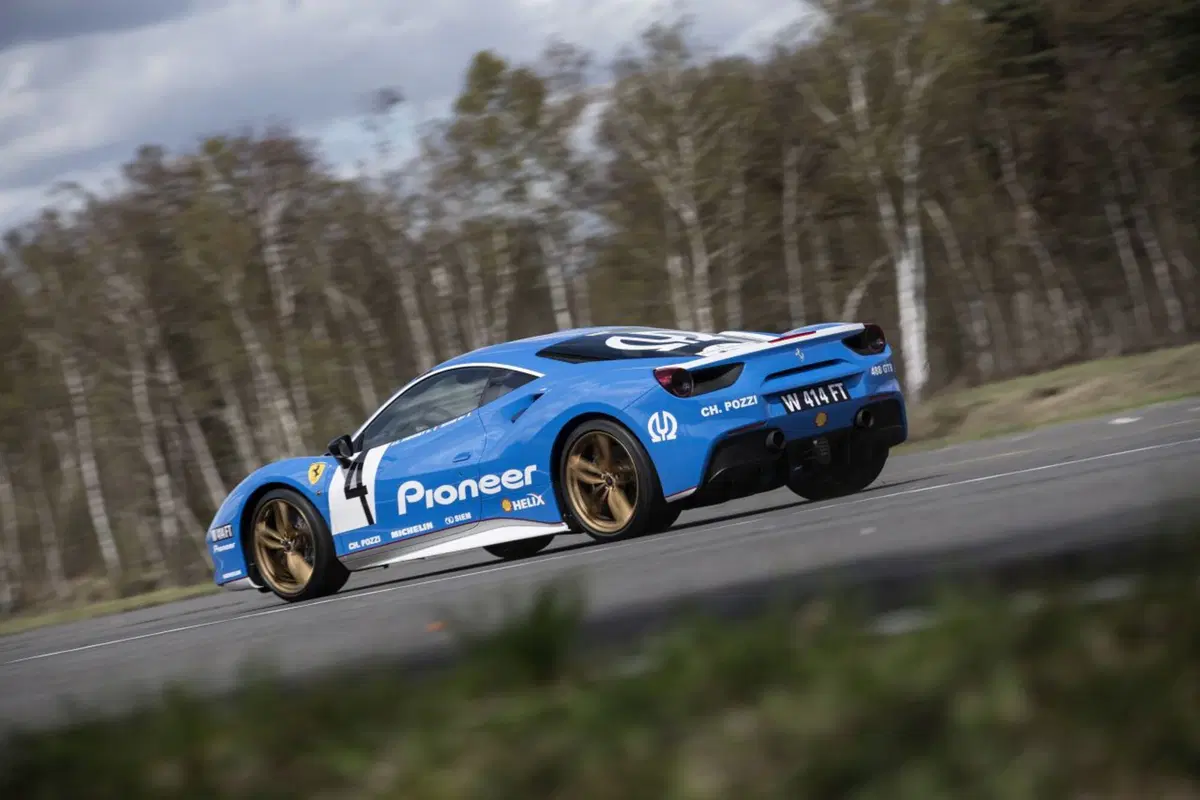 Ferrari 488 GTB, omaggio al Tour de France 1981-1982 (11)