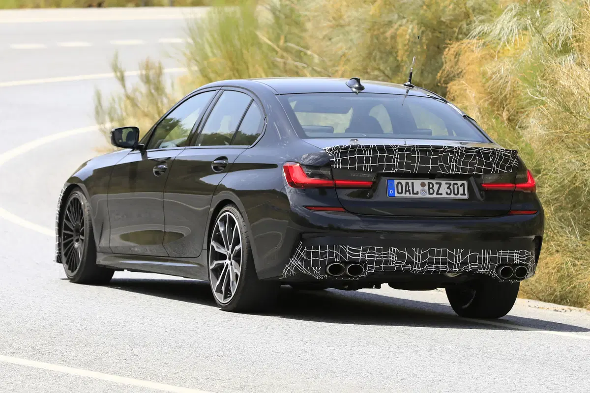 Nuova BMW Alpina B3: ecco il prototipo [Foto gallery]