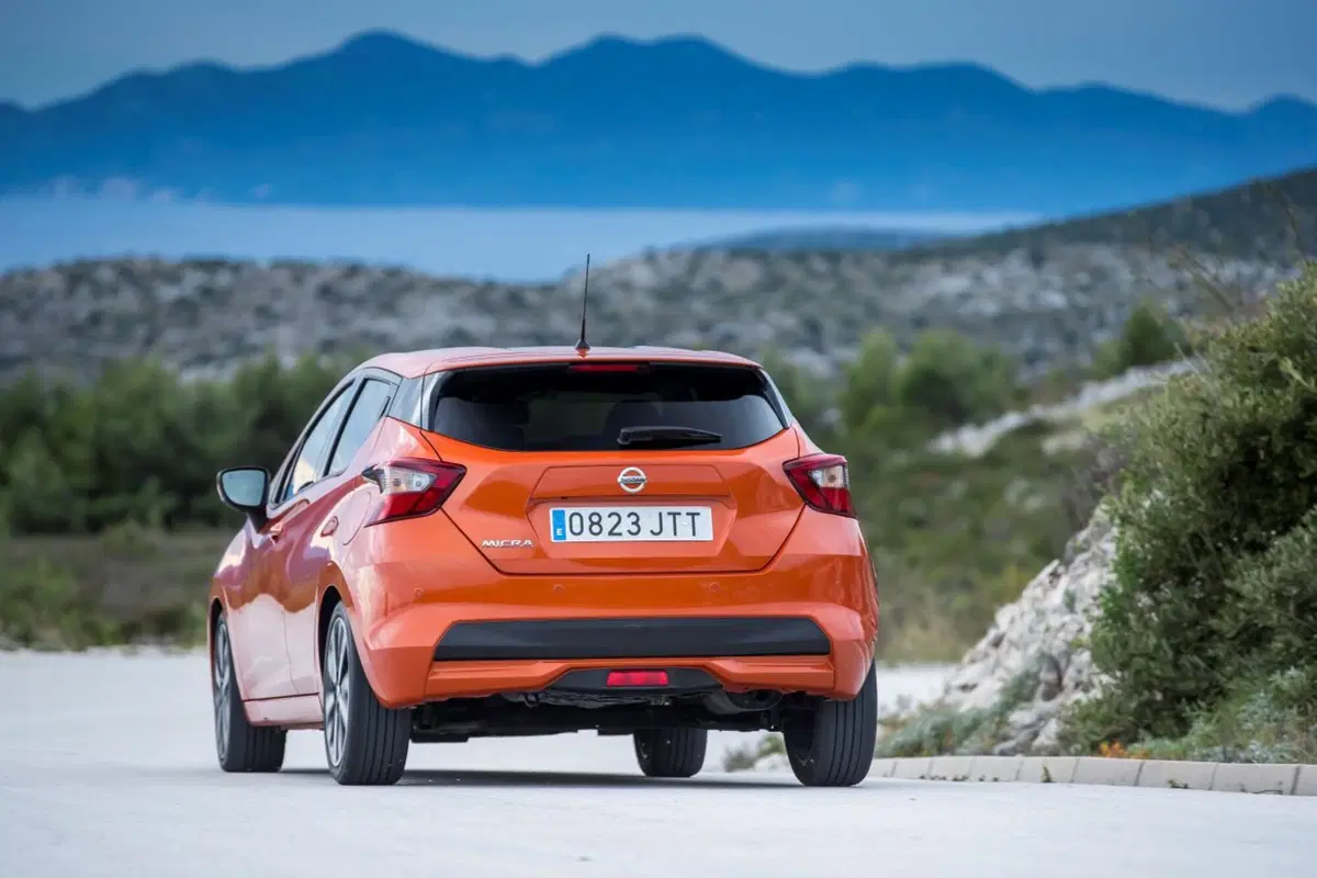 Nissan Micra IG-T 100 Xtronic 5 porte Tekna (5)