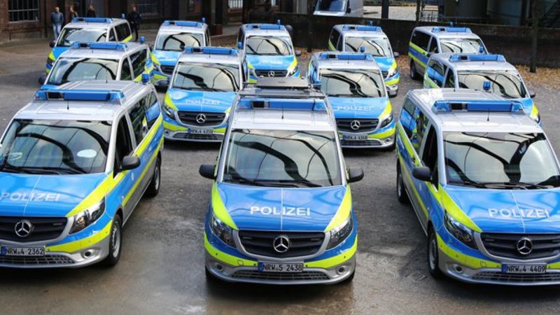 Auto della Polizia: basta BMW, in Germania si passa a Mercedes e Ford