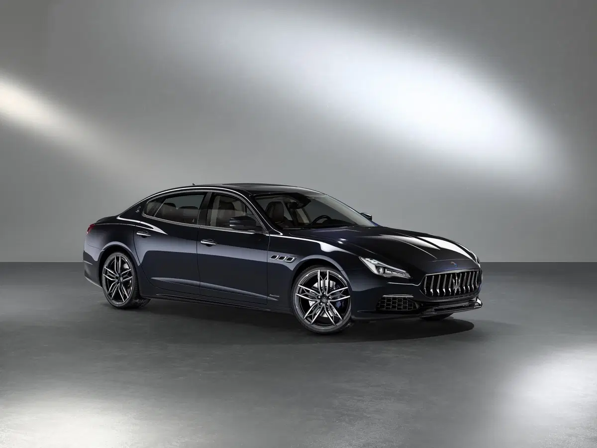Maserati a Monterey Car Week: fascino italiano sempre top con special Levante e Quattroporte [foto gallery] (10)